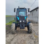traktor-belarus-mtz-small-0