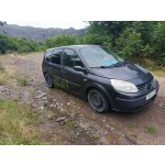 renault-grand-scenic-small-2