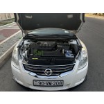 nissan-altima-small-6