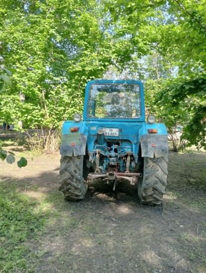 traktor-belarus-mtz-big-2