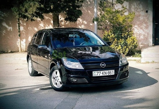 opel-astra-big-1