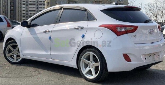 hyundai-i30-big-1