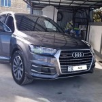 audi-q7-small-0