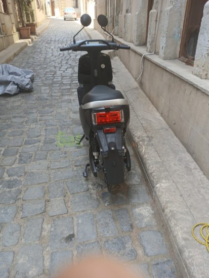 tam-elektrik-ekanom-surulmeyen-moped-big-1