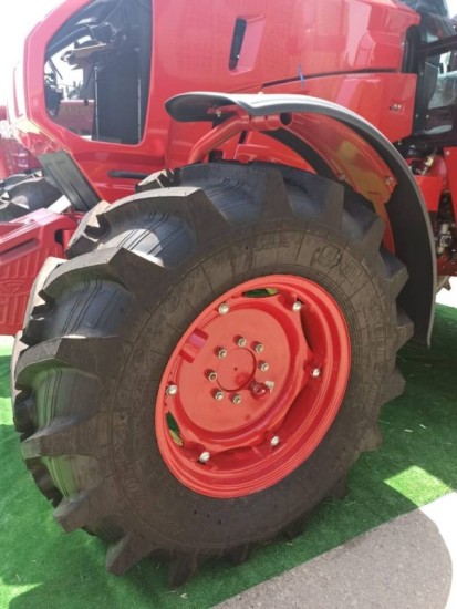 belarus-traktor-1523-model-big-5